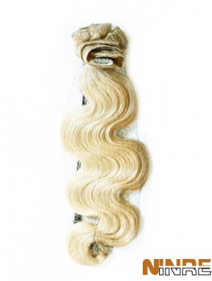 Pince à cheveux humains ondulée blonde élégante Remy dans les extensions de cheveux