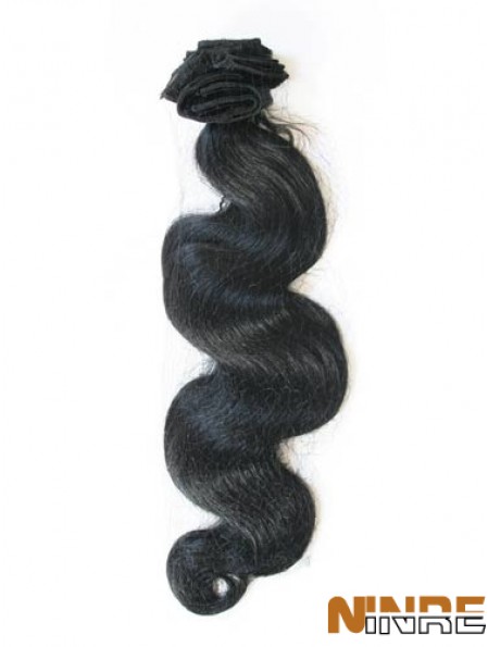 Bande ondulée noire de cheveux de Remy de style ondulé dans des prolongements de cheveux