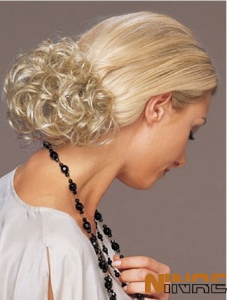 Pince synthétique bouclée blonde idéale en postiches