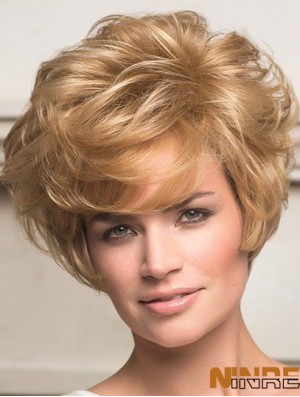 Coupe en couches de style ondulé de longueur courte de perruques de dentelle de cheveux humains