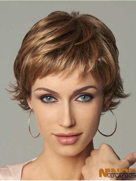 Perruques courtes blondes en couches ondulées de style 8 pouces