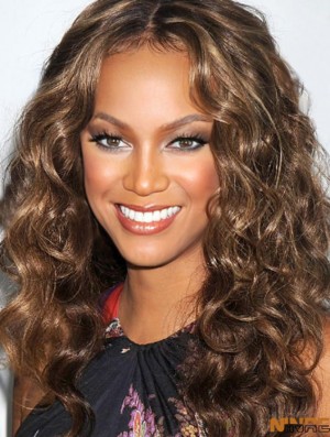 Brun bouclé sans frange 100% à la main 20 pouces perruques à la mode Tyra Banks