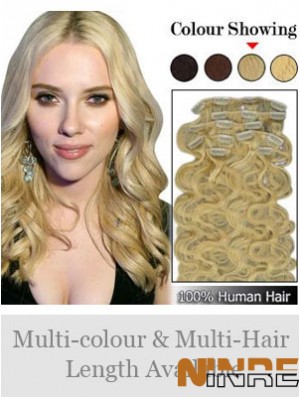 Pince à cheveux ondulée blonde remy conçue dans les extensions de cheveux